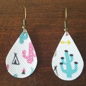 Cacti faux leather earrings
